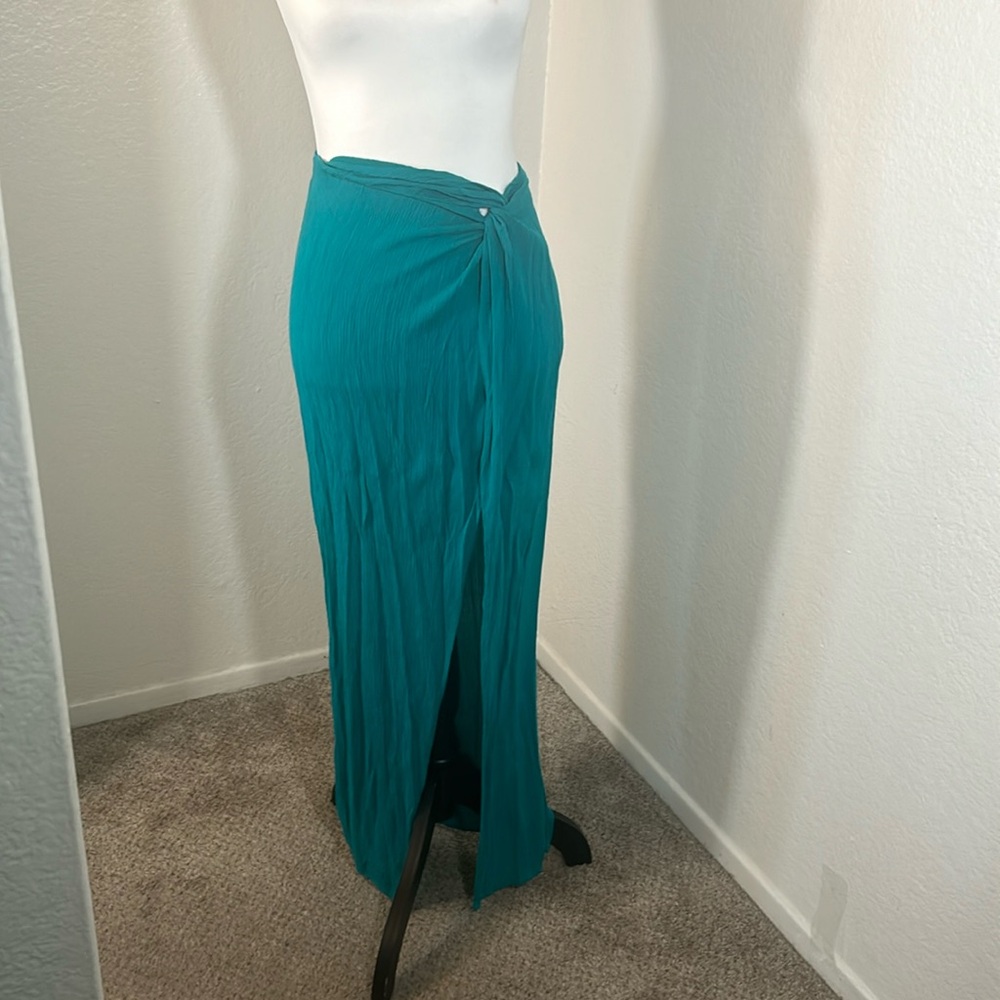 HANALEI SKIRT COVER-UP